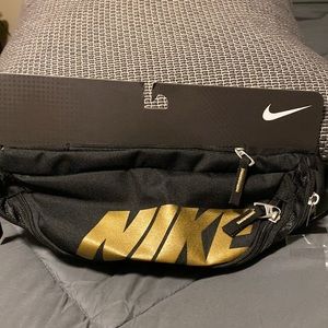 Nike training bag ( Fanny Pack )